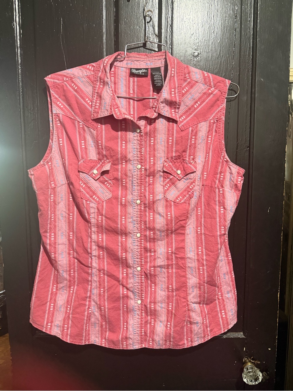 Wrangler Coral Pink Striped Sleeveless Western Shirt
